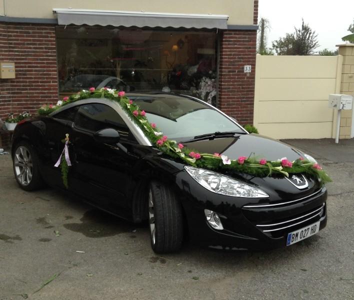  DECOR VOITURE ,EGLISE ,BOUTONNIERE BQT MARIEE ...
