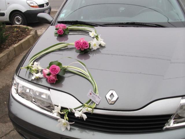  DECOR VOITURE ,EGLISE ,BOUTONNIERE BQT MARIEE ...