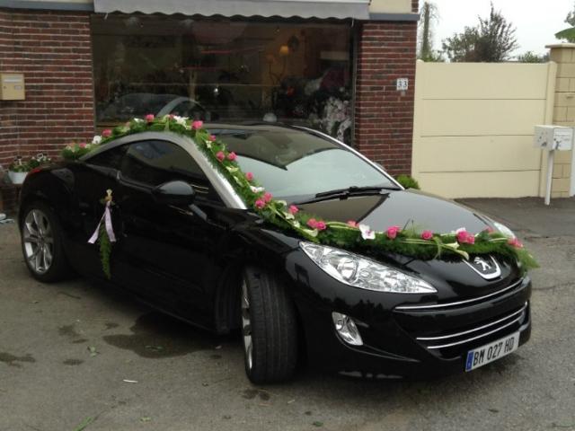  DECOR VOITURE ,EGLISE ,BOUTONNIERE BQT MARIEE ...