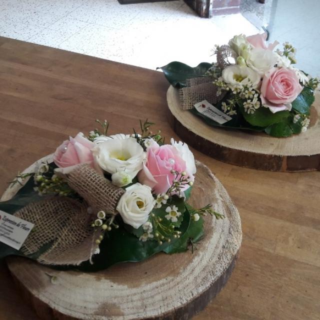 COMPOSITION FLORALE  , BOUQUET BULLE , CENTRE DE TABLE  PERSONNALISABLE